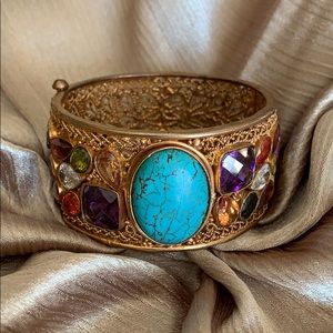 Beautiful gold tone cuff